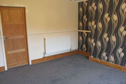 Birchinlee Avenue, Royton, Image 3