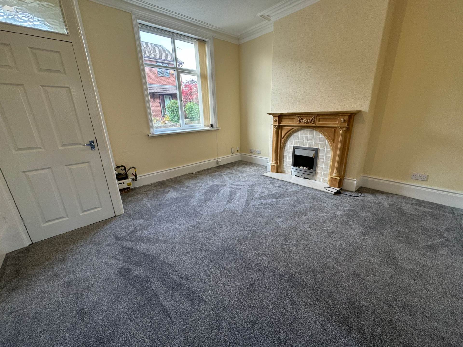 Rainshaw Street, Royton, Image 2