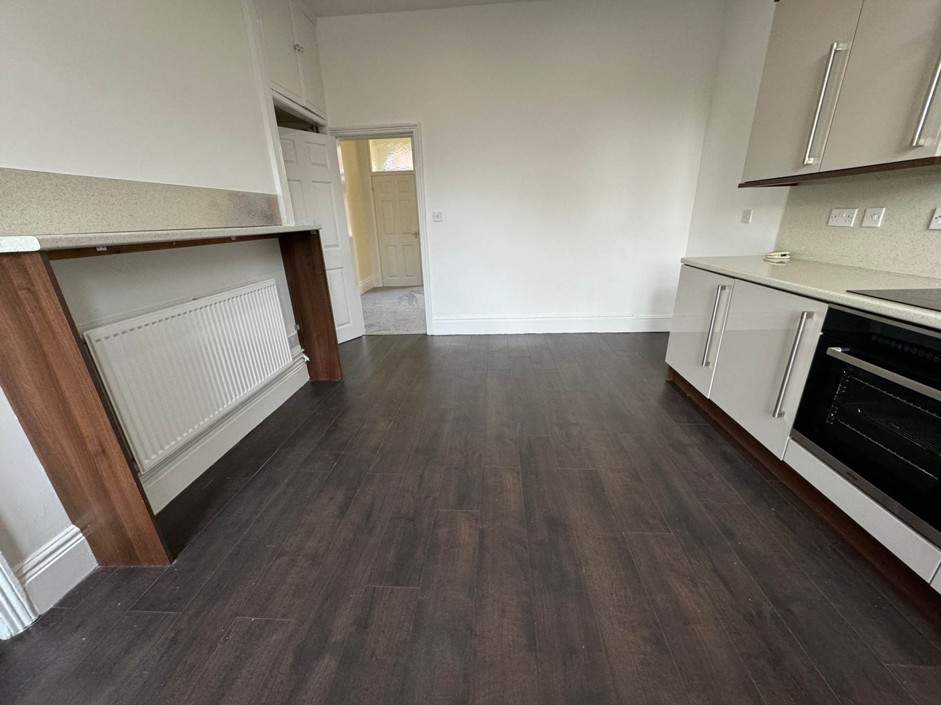 Rainshaw Street, Royton, Image 4