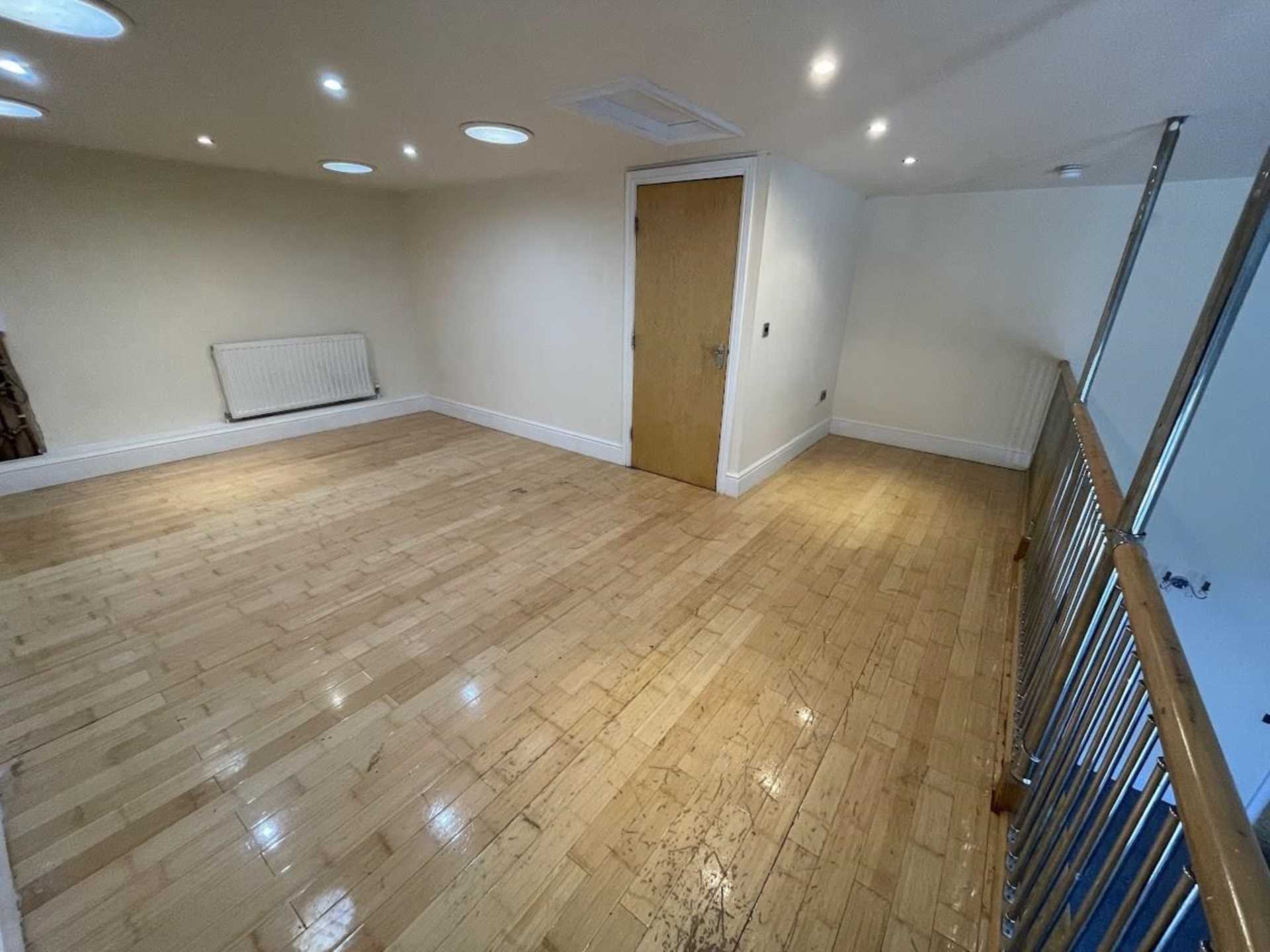 Beal Lane, Shaw, Image 10