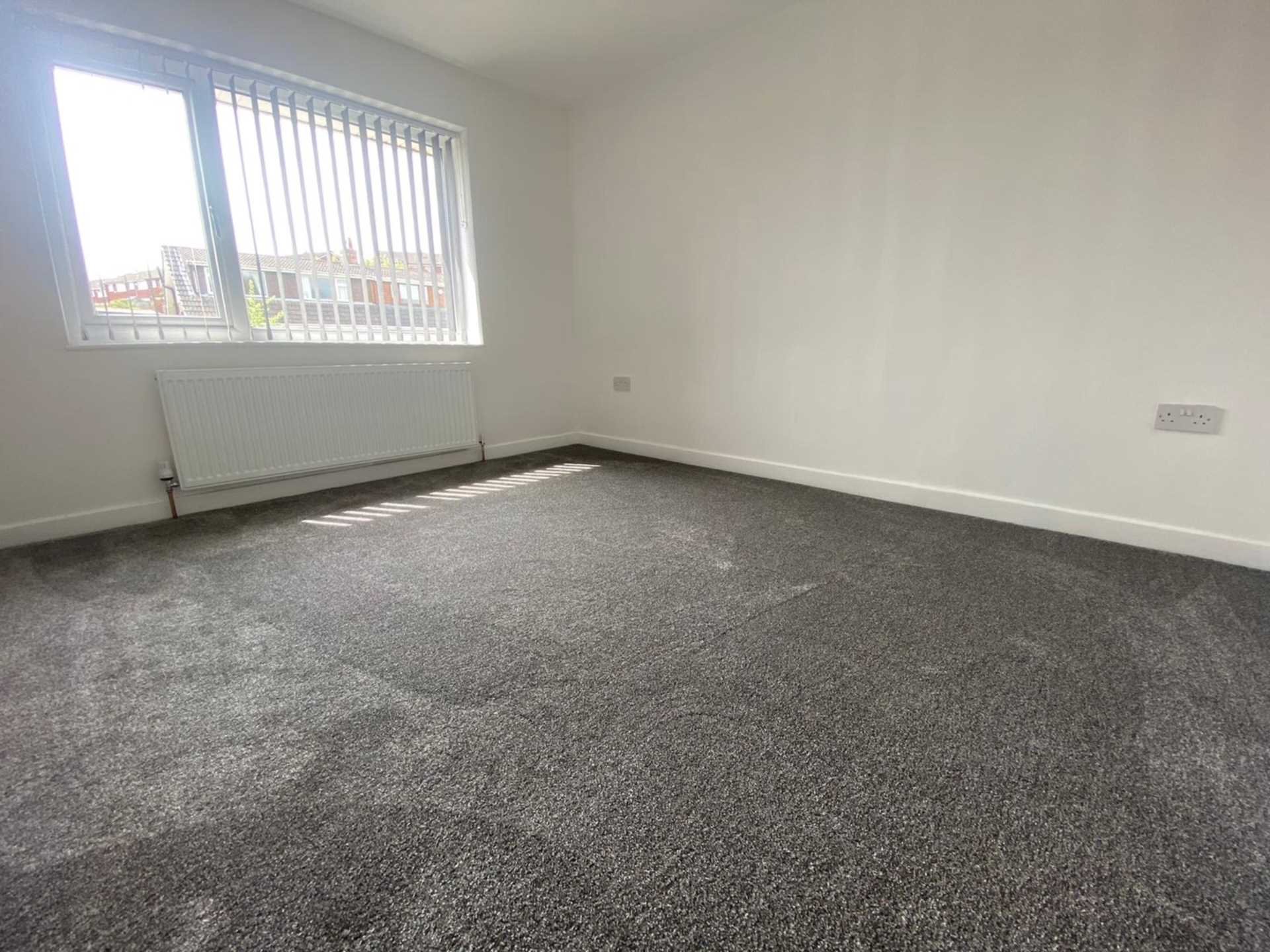 Harewood Drive, Oldham, Image 13