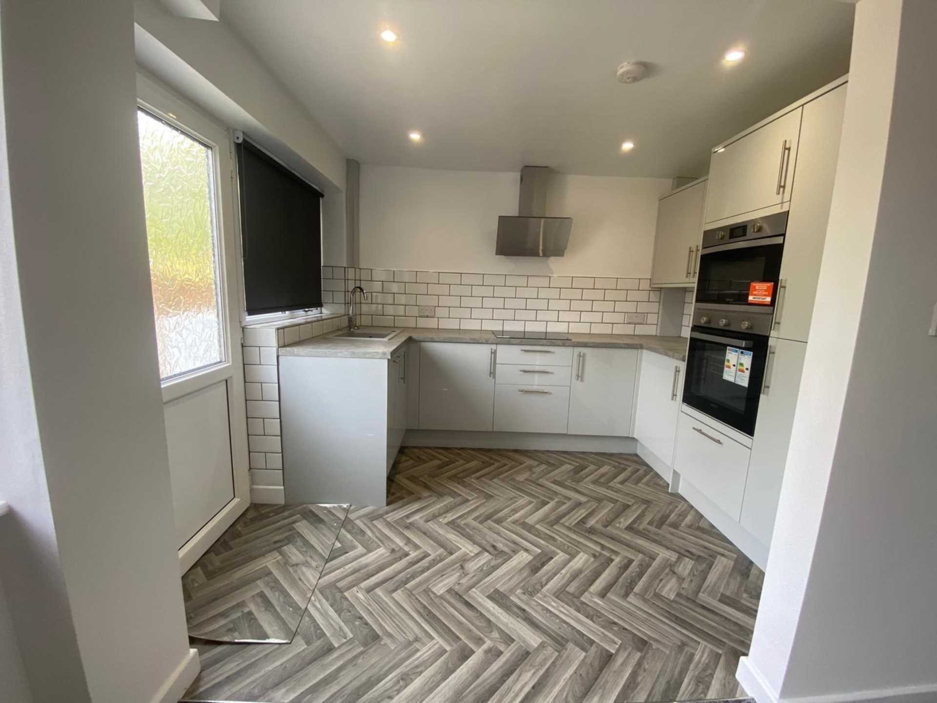 Harewood Drive, Oldham, Image 8