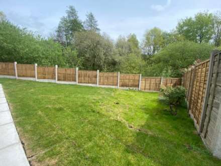 Harewood Drive, Oldham, Image 3