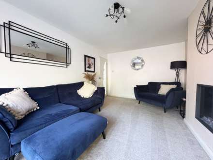 Malvern Close, Royton, Image 2