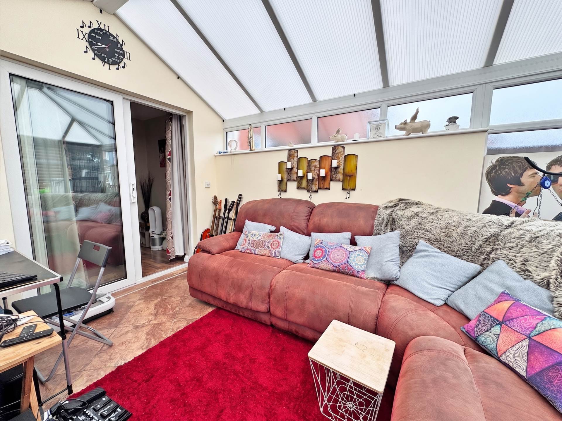 Three Acre Avenue, Oldham, Image 10