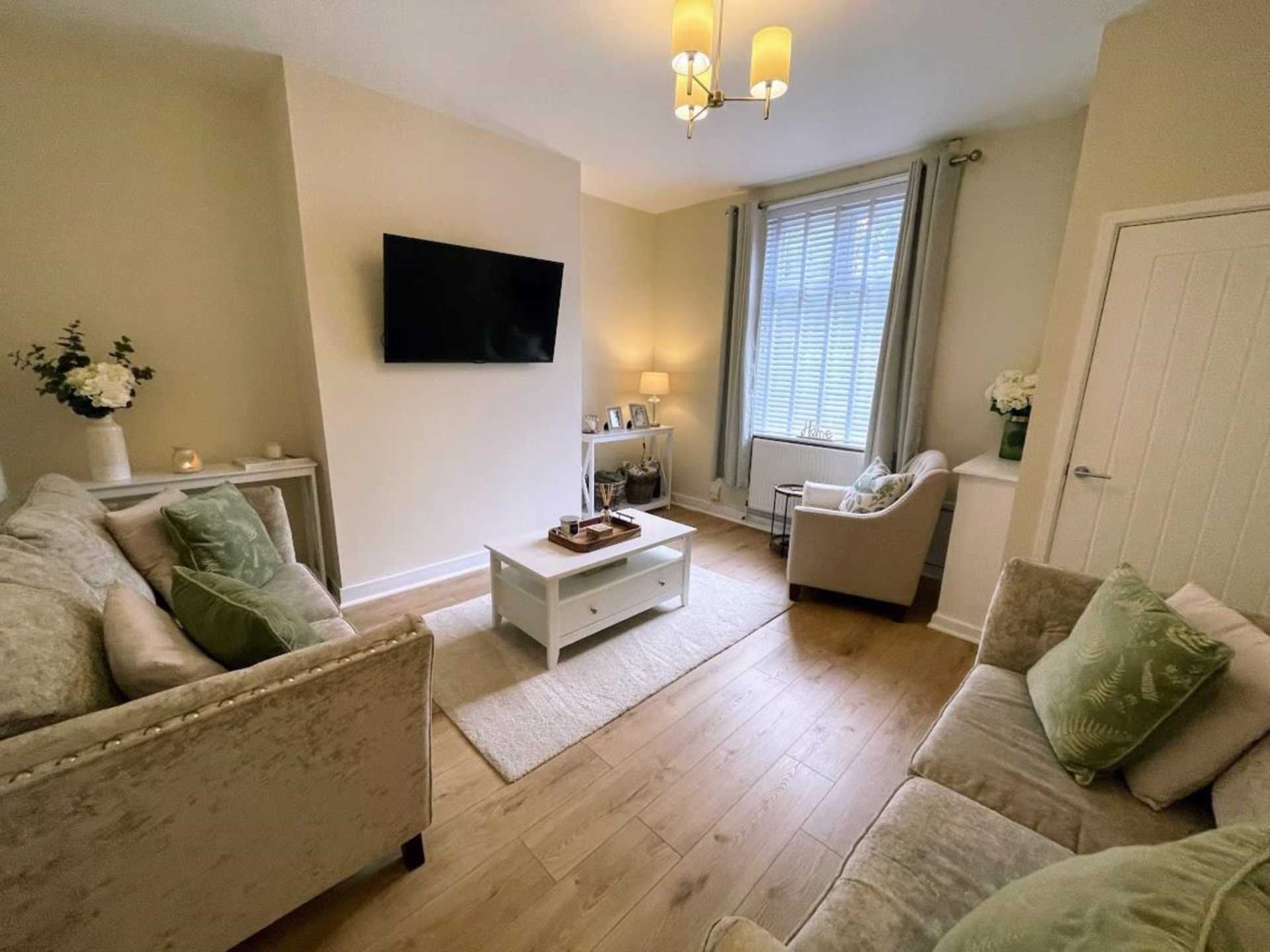 Middleton Road, Oldham, Image 5