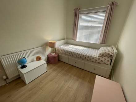 Middleton Road, Oldham, Image 11