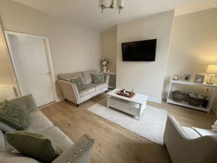 Middleton Road, Oldham, Image 4