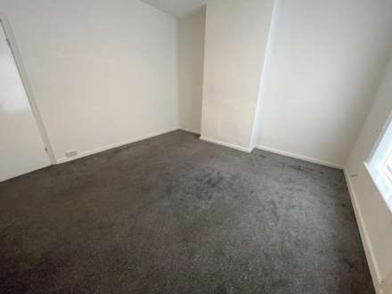 Godson Street, Oldham, Image 10