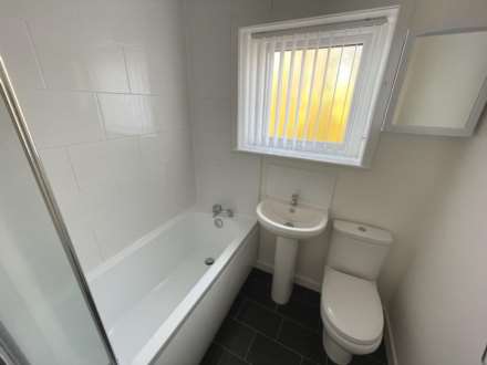 Godson Street, Oldham, Image 7