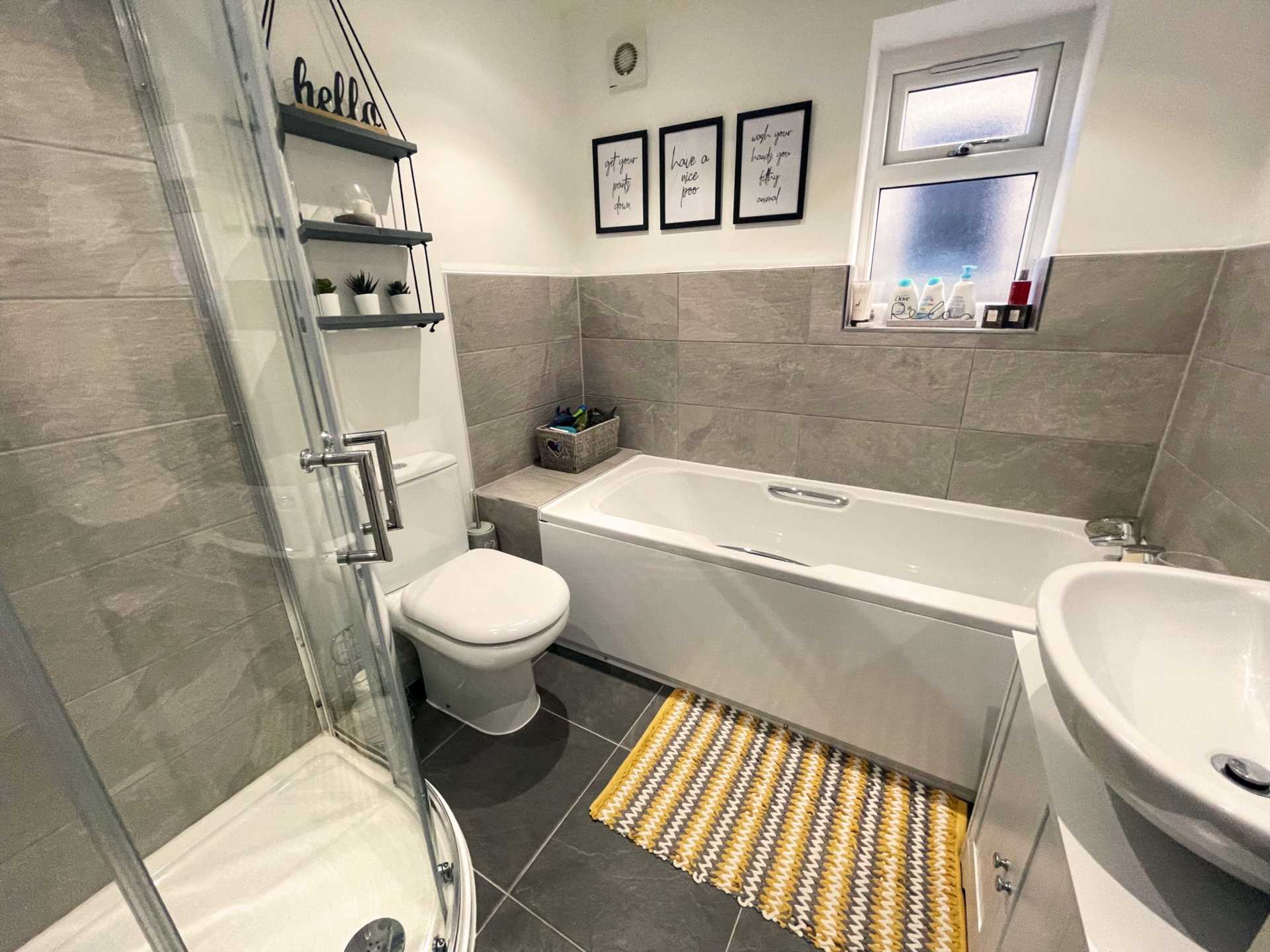 Woodend Manor, Mossley, Image 10