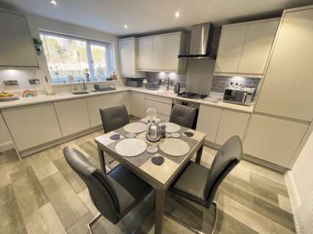 Woodend Manor, Mossley, Image 7