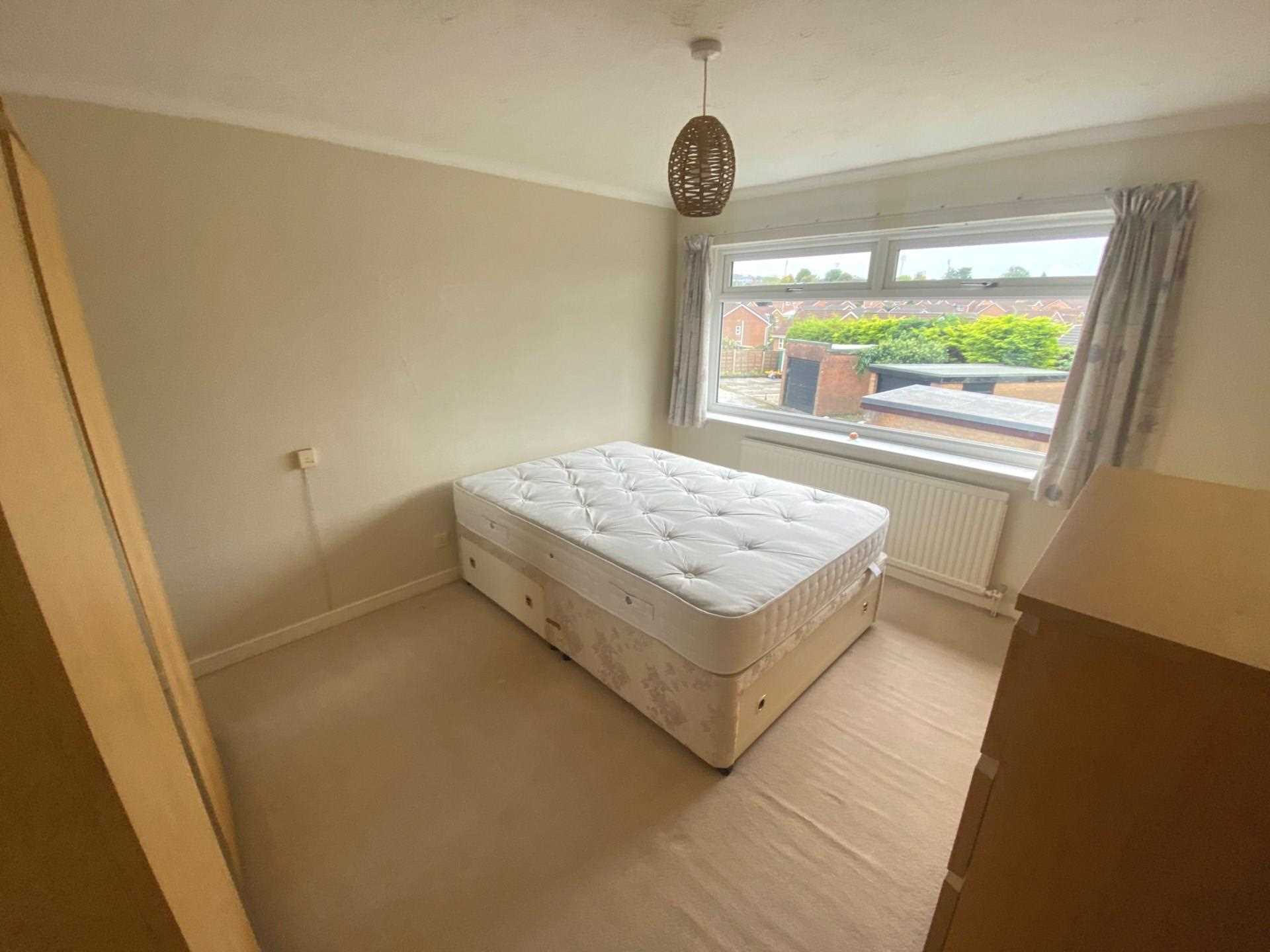 Mendip Close, Royton, Image 10
