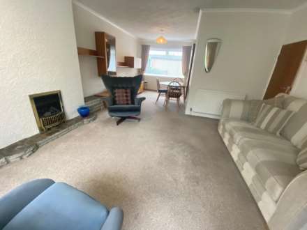 Mendip Close, Royton, Image 2