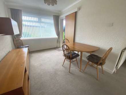 Mendip Close, Royton, Image 5