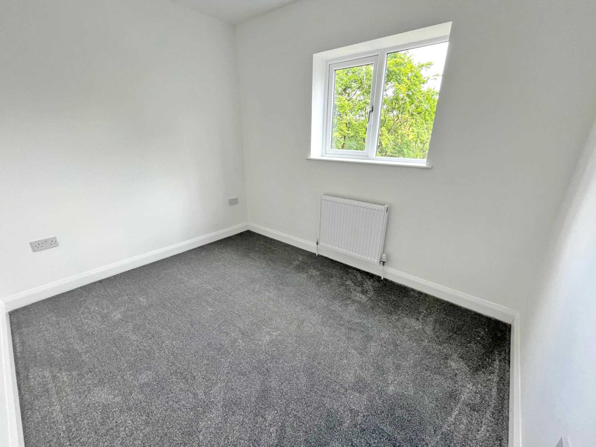 Grains Road, Delph, Image 12