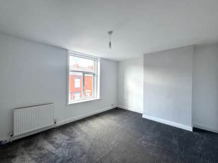 Mellalieu Street, Royton, Image 10