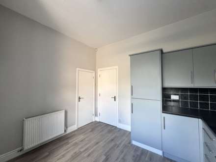 Mellalieu Street, Royton, Image 4