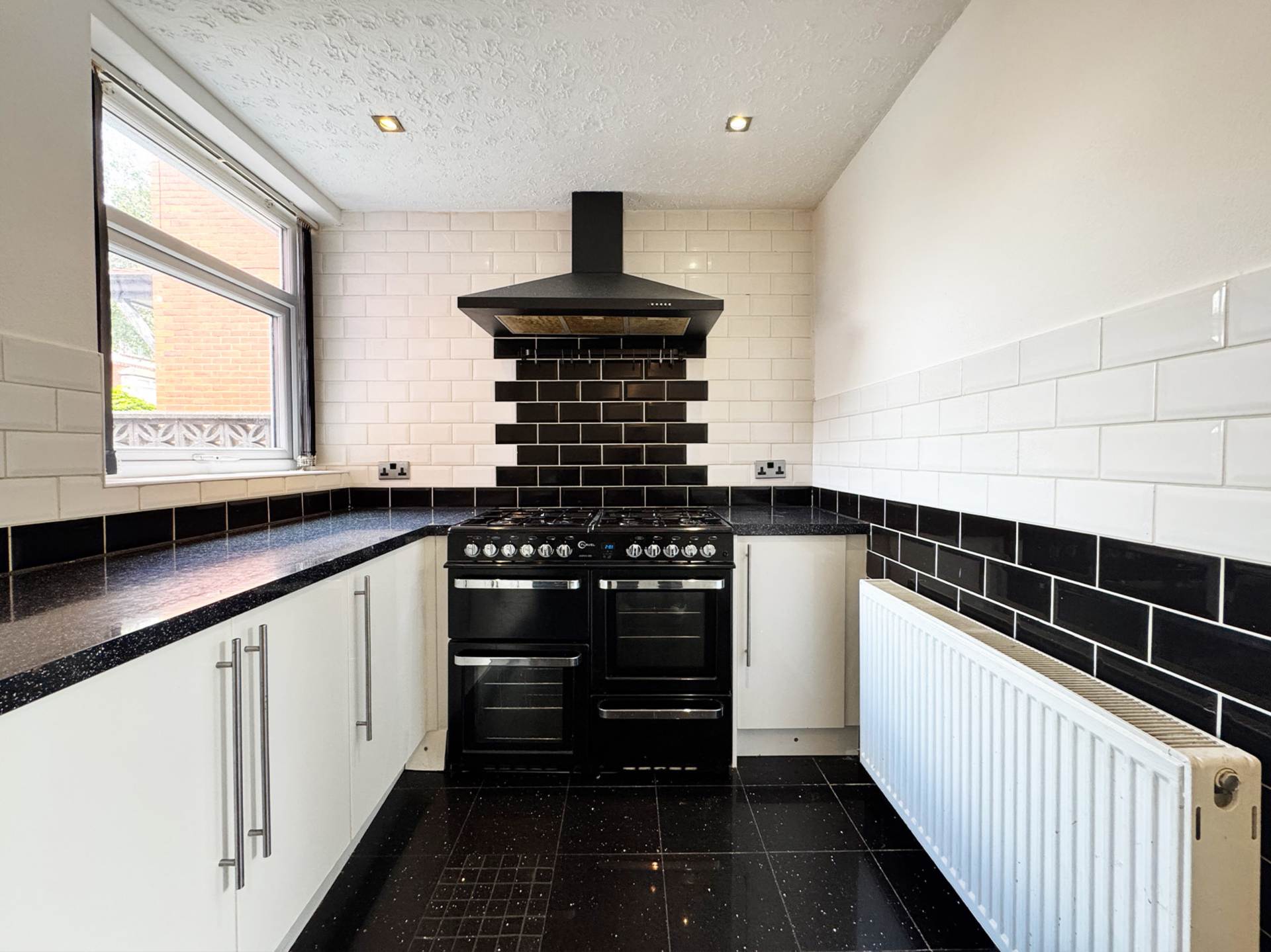 Chadderton Park Road, Oldham, Image 8