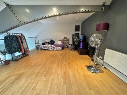St Pauls House, Royton, Image 10