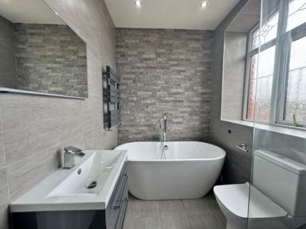 St Pauls House, Royton, Image 13