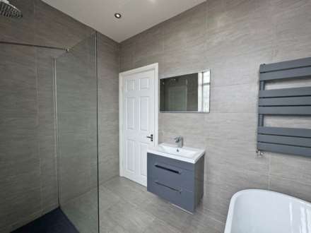 St Pauls House, Royton, Image 14