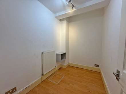 St Pauls House, Royton, Image 15