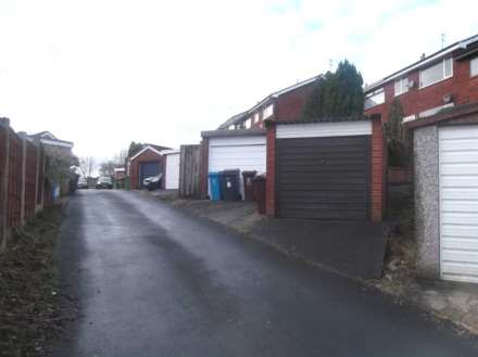 Newtondale Avenue, Royton, Image 13