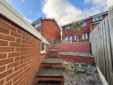 Newtondale Avenue, Royton, Image 22