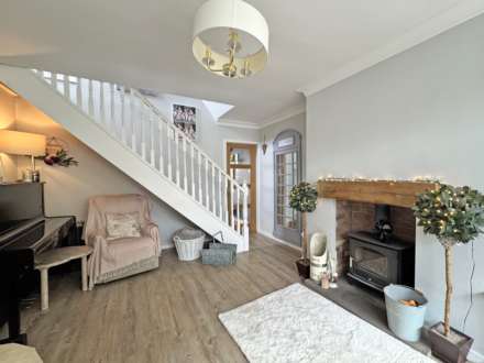 Kensington Avenue, Chadderton, Image 3
