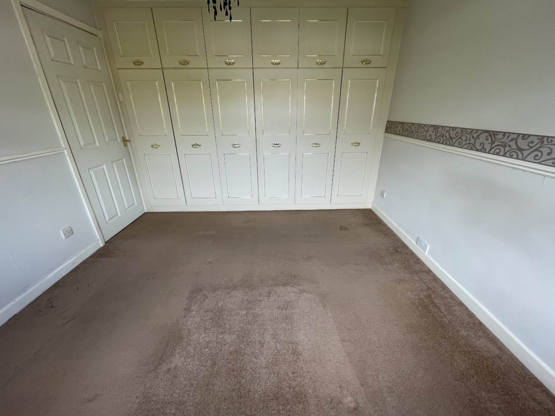 Kensington Avenue, Royton, Image 4