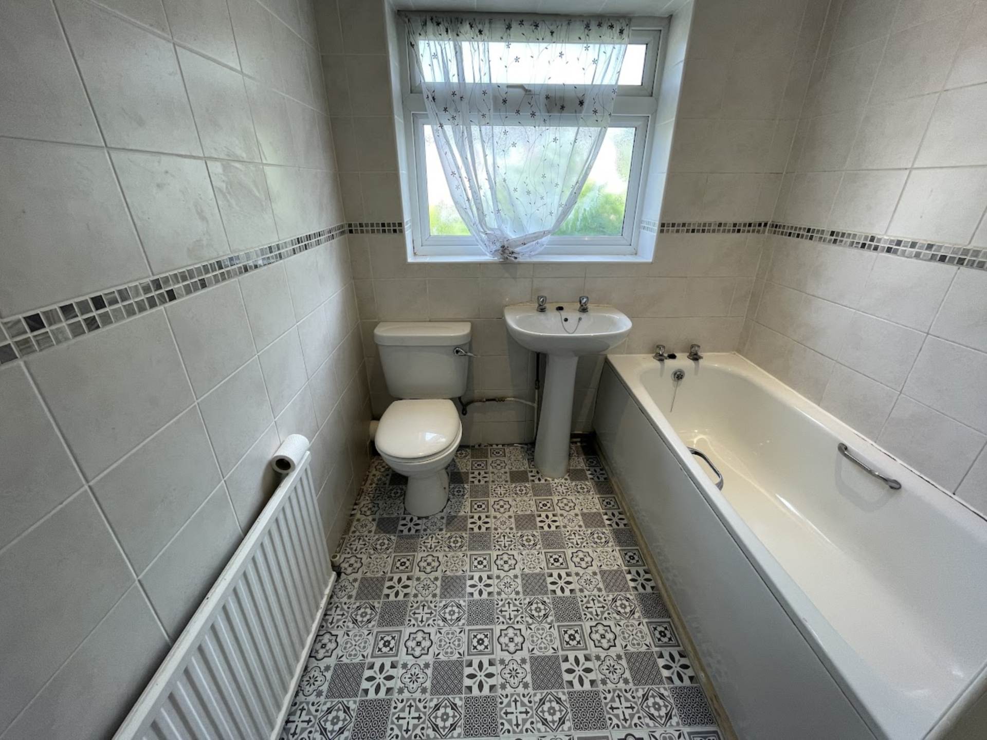 Kensington Avenue, Royton, Image 7