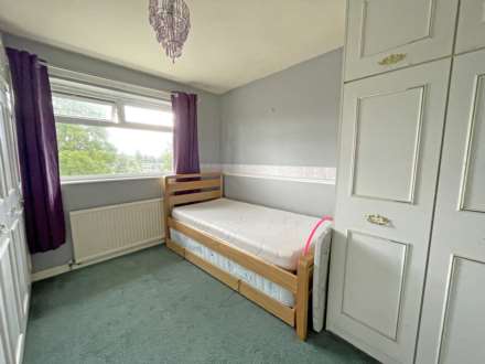 Kensington Avenue, Royton, Image 12