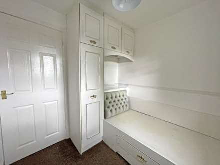 Kensington Avenue, Royton, Image 13