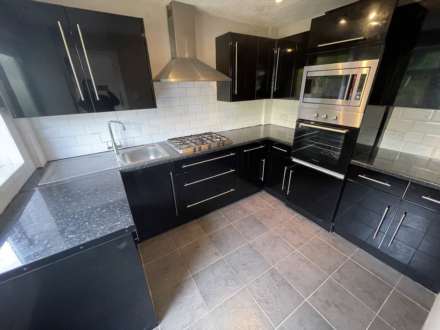 Kensington Avenue, Royton, Image 6