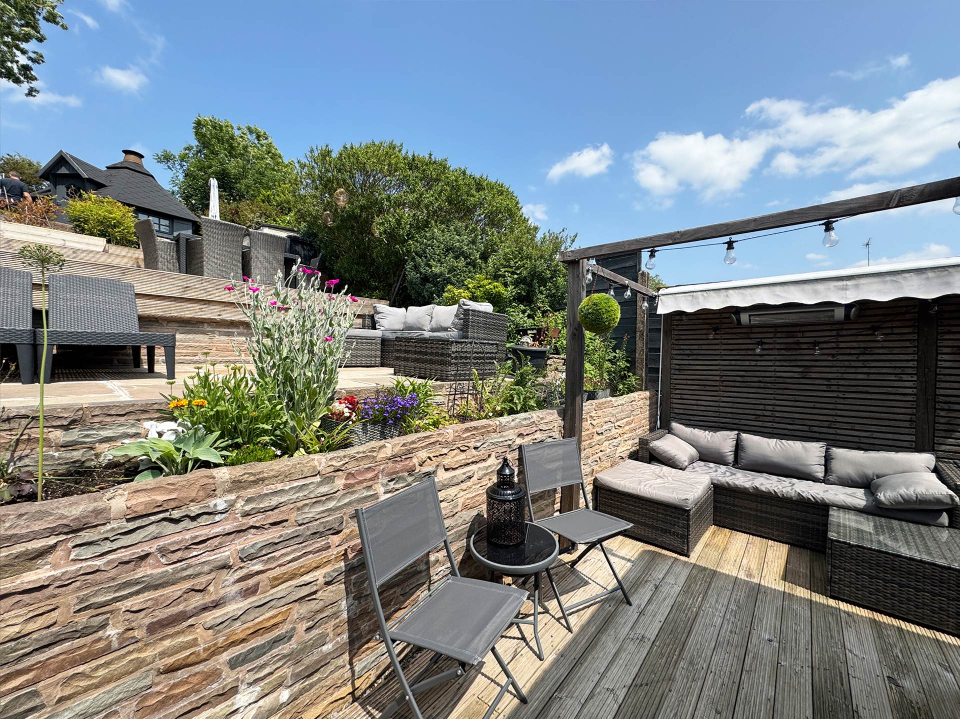 Rishworth Rise, Shaw, Image 18