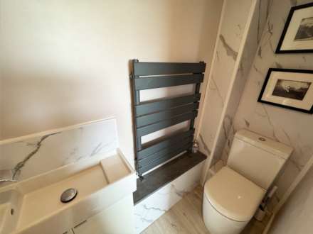 Rishworth Rise, Shaw, Image 13