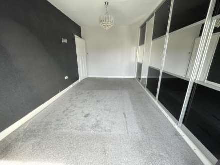 Lees Road, Ashton Under Lyne, Image 17