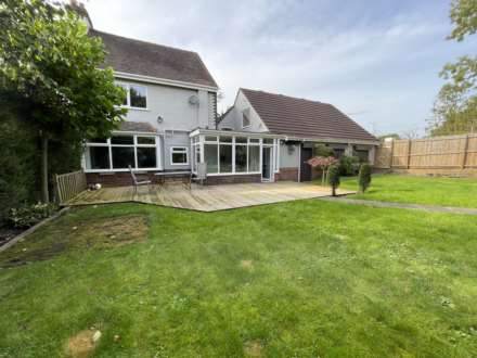 Lees Road, Ashton Under Lyne, Image 31