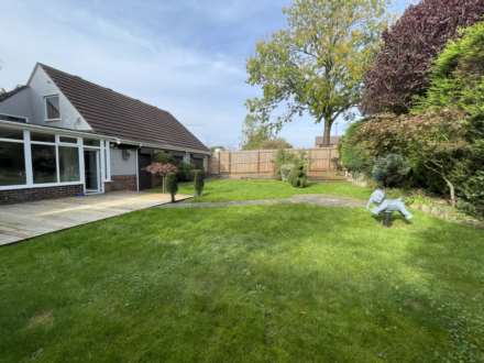 Lees Road, Ashton Under Lyne, Image 32