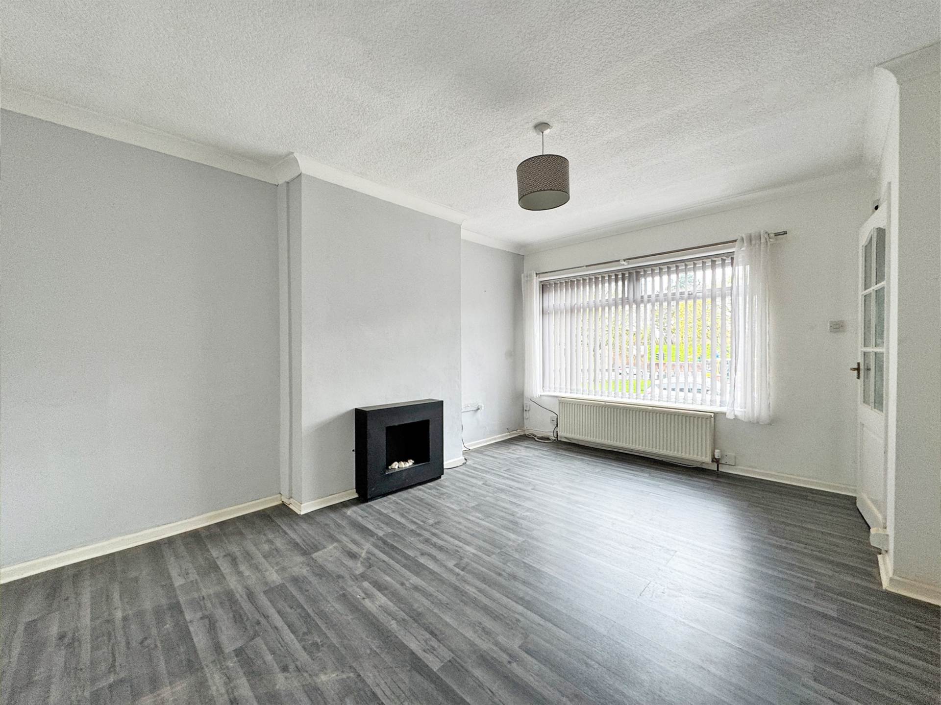 Turf Lane, Royton, Image 2