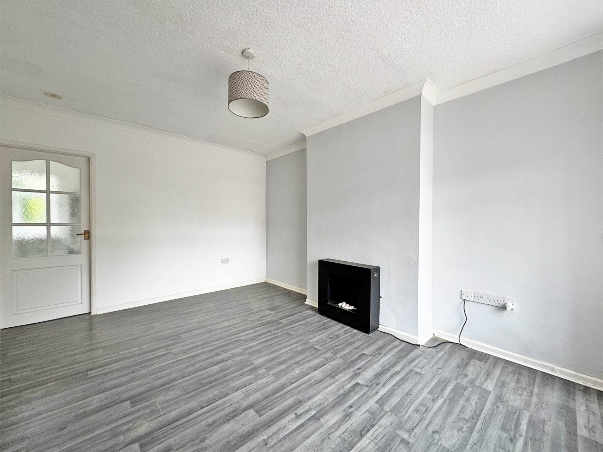 Turf Lane, Royton, Image 3