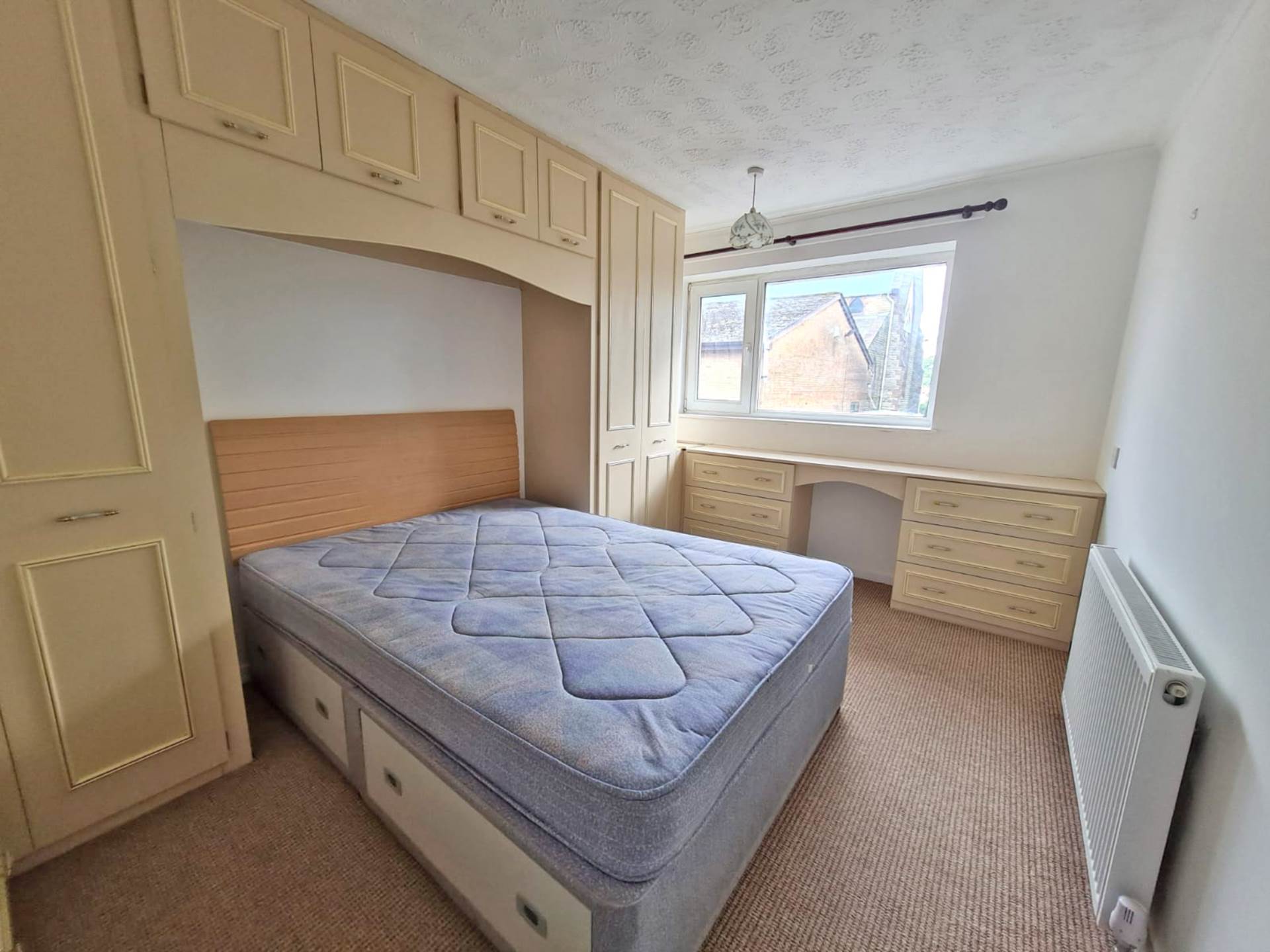 Berkshire Close, Chadderton, Image 9