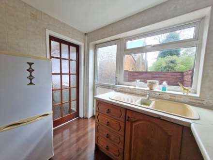 Berkshire Close, Chadderton, Image 5