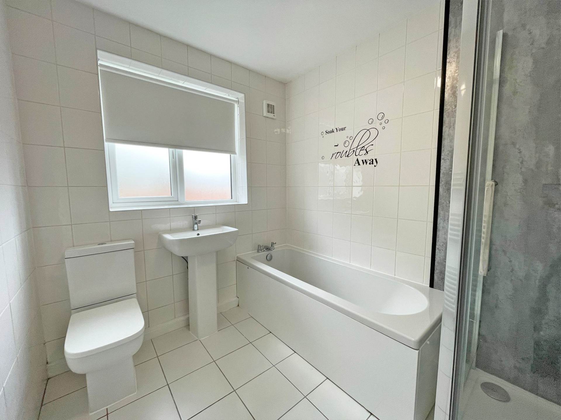 Hollins Road, Oldham, Image 9