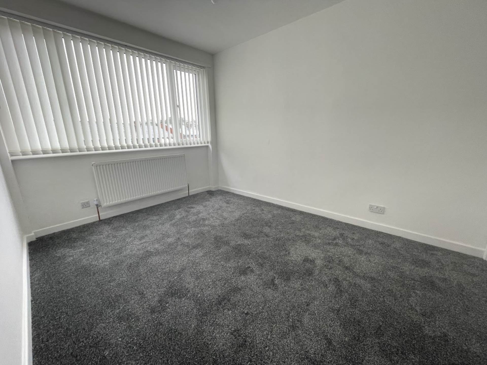 Hollins Road, Oldham, Image 12