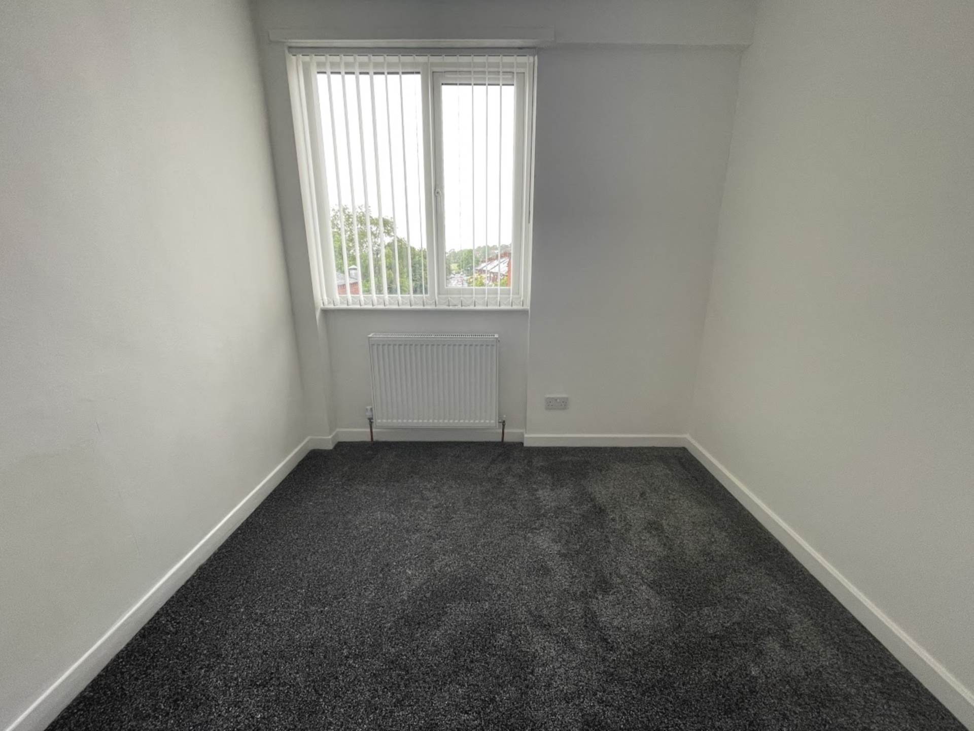 Hollins Road, Oldham, Image 13