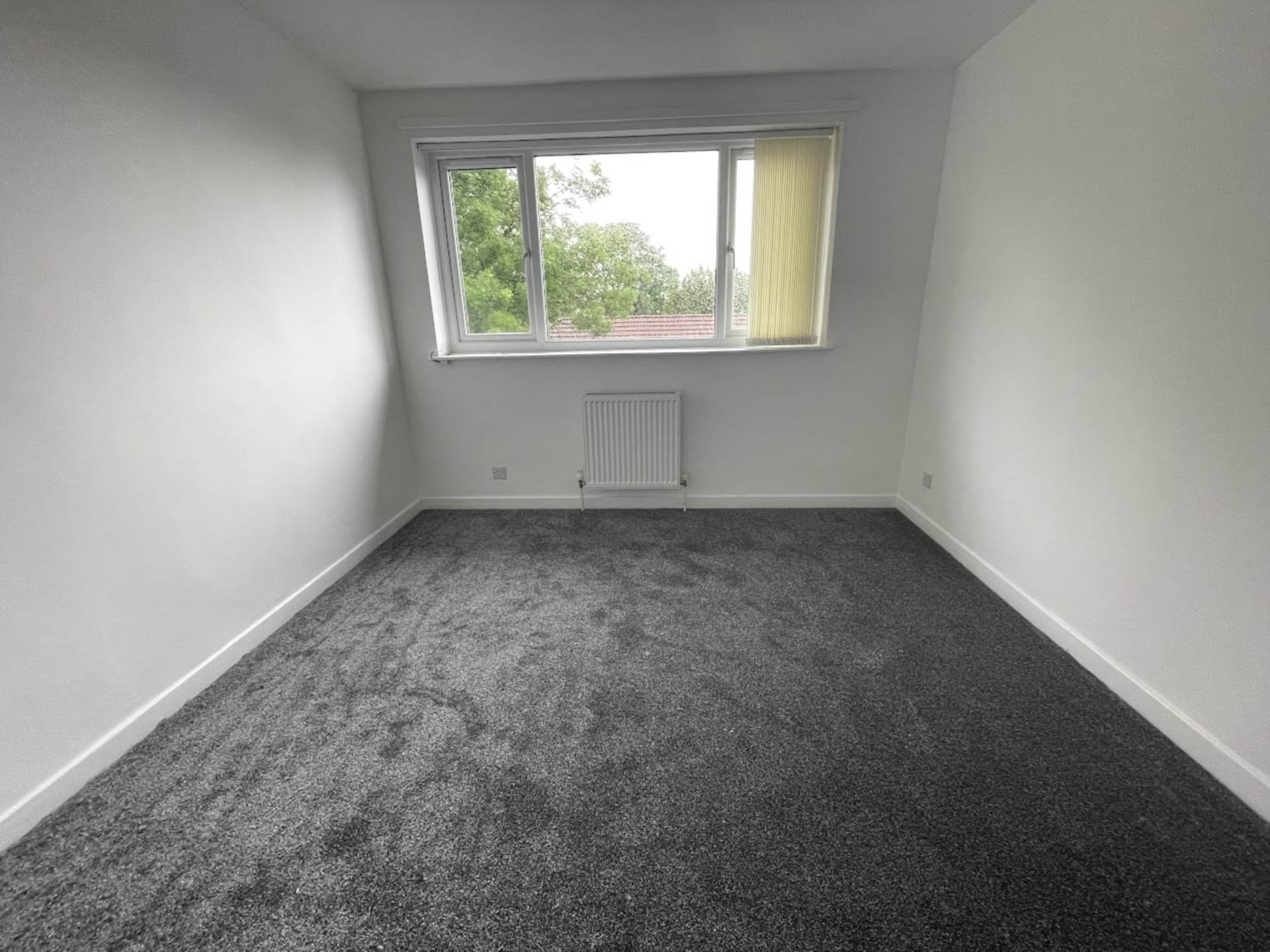 Hollins Road, Oldham, Image 9