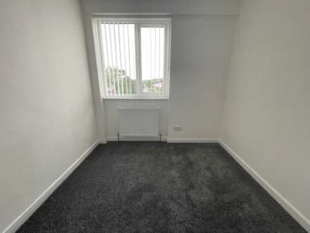 Hollins Road, Oldham, Image 13