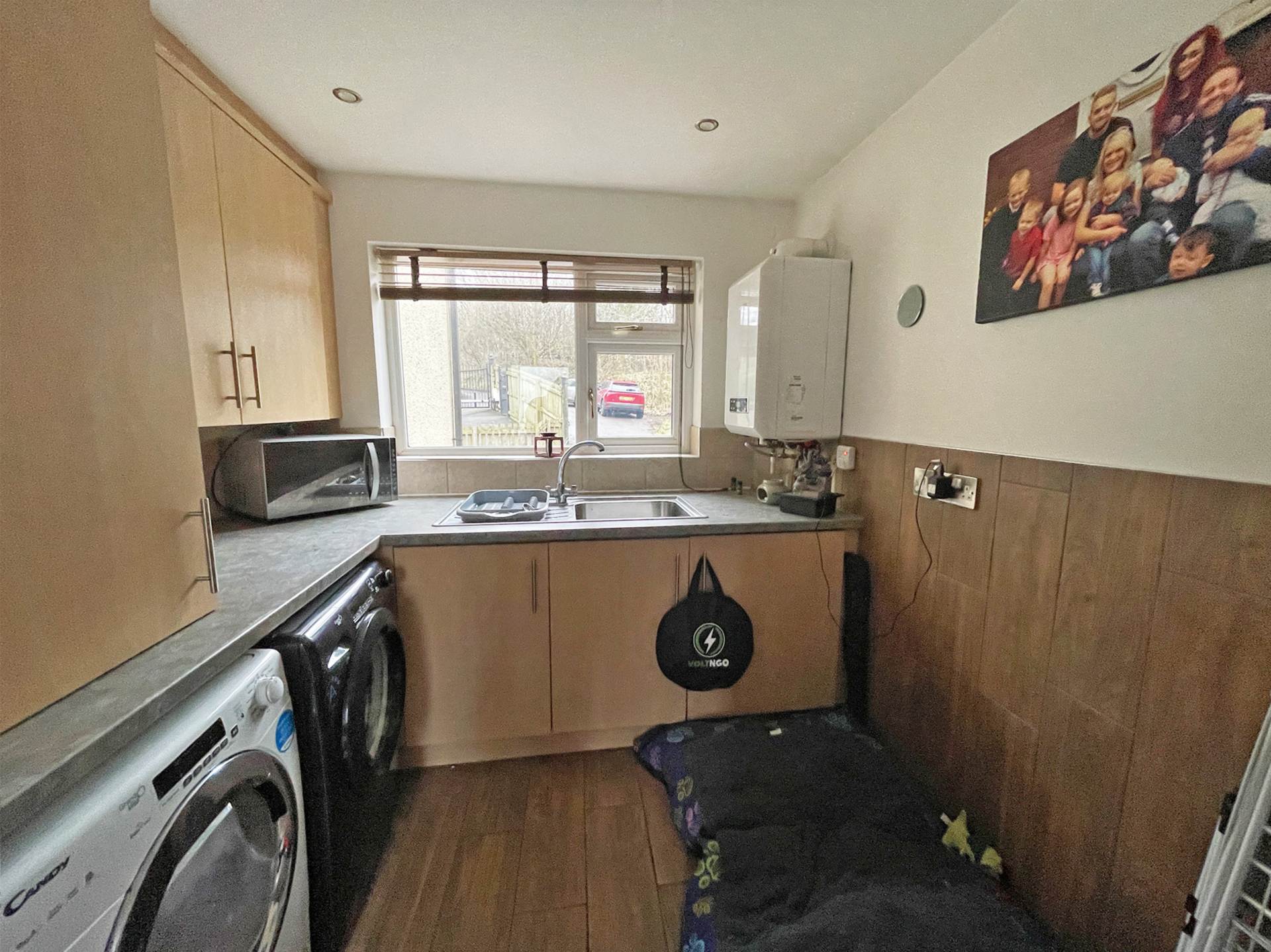 Broadbent Road, Watersheddings, Oldham, Image 13